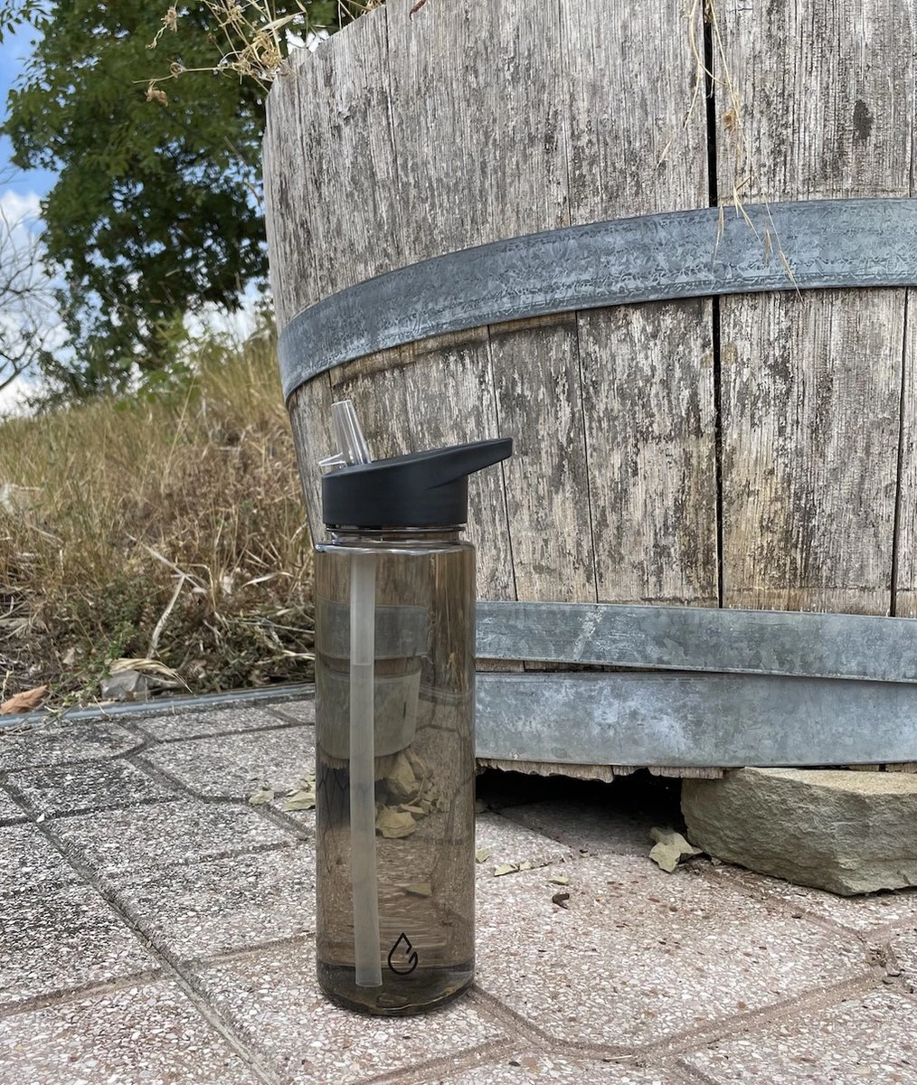 Wattamula - Milieuvriendelijke Waterfles Met Rietje - 700 ML - Taupe Transparant - Drinkfles 4 Wattamula - Milieuvriendelijke Waterfles Met Rietje - 700 ML - Taupe Transparant - Drinkfles - Afbeelding 2