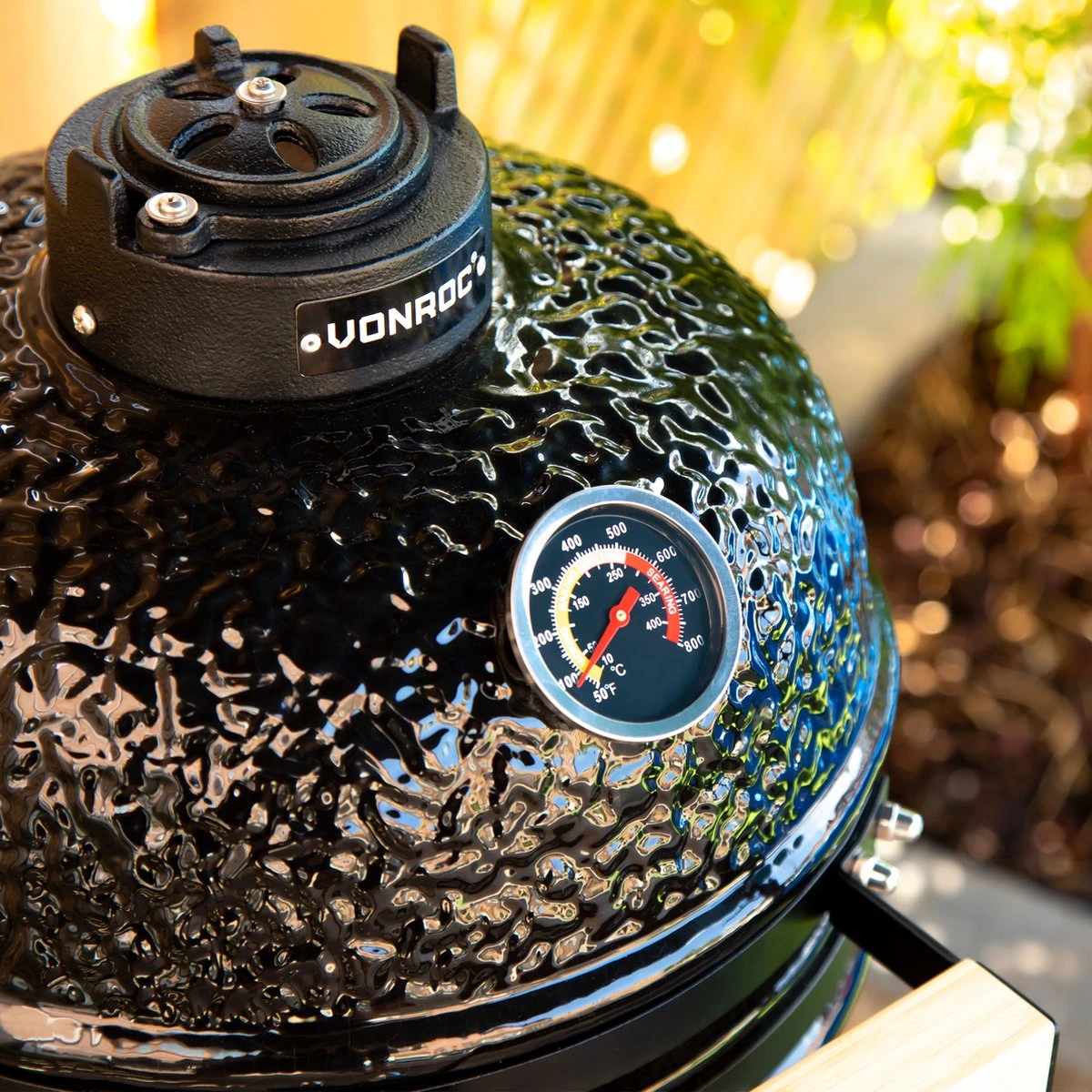 VONROC - BBQ - Kamado - 13 Inch - Ø27cm Kookoppervlak - Houtskoolbarbecue – Keramisch - Tafelmodel - Met Onderstel, Thermometer, Plate Setter & Regenhoes 8 VONROC - BBQ - Kamado - 13 Inch - Ø27cm Kookoppervlak - Houtskoolbarbecue – Keramisch - Tafelmodel - Met Onderstel, Thermometer, Plate Setter & Regenhoes - Afbeelding 6