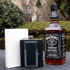 Merkloos RVS Heupfles Met Sigaretten Houder - Platvink - Sigaretten Houder - RVS Zakflacon - Zakfles - Drankfles - Drankflacon Heupflesje - Sigarettendoosje 11 Merkloos RVS Heupfles Met Sigaretten Houder - Platvink - Sigaretten Houder - RVS Zakflacon - Zakfles - Drankfles - Drankflacon Heupflesje - Sigarettendoosje -Aigostar winkel 1200x1200 370