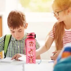 Flyweight Lyseren Drinkfles Voor Kinderen - Waterfles 600 Ml - Zonder BPA - Onbreekbaar - Fruitfilter - Afwasmachinebestendig 15 Flyweight Lyseren Drinkfles Voor Kinderen - Waterfles 600 Ml - Zonder BPA - Onbreekbaar - Fruitfilter - Afwasmachinebestendig -Aigostar winkel 1200x1200 524