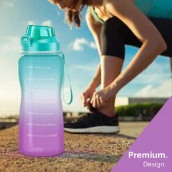 FLOOQ - Waterfles - Motivatie Waterfles - Drinkfles Met Tijdsmarketing - Bidon - Sportdrankfles - Grote Waterfles - Met Rietje - 2 Liter - Goud/Roze -Aigostar winkel 1200x1200 559