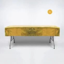 Festivz 2x Goud Plastic Wegwerp Tafelkleed Versiering Set - Verjaardag Bruiloft Sweet 16 Feest Decoratie - 274 X 137 Cm