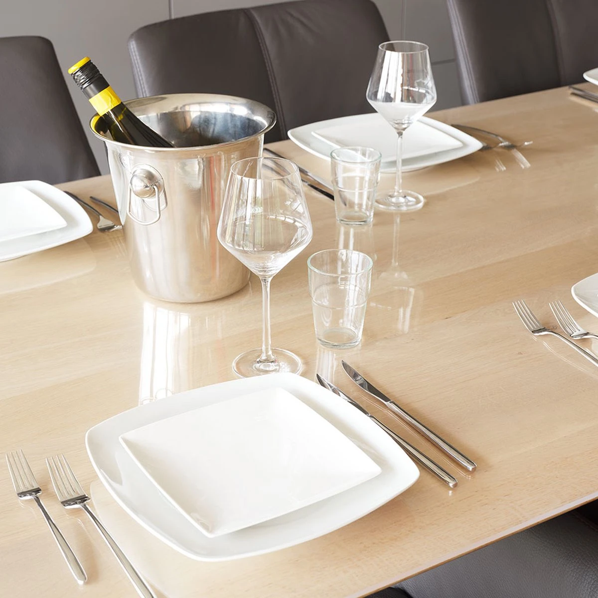 TRENTE - Transparant Tafelzeil 3mm - Extra Dik Tafelbeschermer (100 Cm Breed) - 100 X 220 9 TRENTE - Transparant Tafelzeil 3mm - Extra Dik Tafelbeschermer (100 Cm Breed) - 100 X 220 - Afbeelding 7