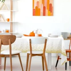 Merkloos Tafelkleed Pasen – Wit Tafelzeil Met Gouden Stippen – Oud & Nieuw - Nieuwjaar - Plastic Tafellaken – Verjaardag Feest Accessoires – Kerst Decoratie - Bruiloft Tafeldecoratie – Tafel Versiering - Wit Met Gouden Stippen - 274 X 137 Cm -Aigostar winkel 1200x1200 723