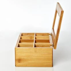 Lumaland Cuisine - Theedoos Van Bamboe - Theebox Met 8 Vakken - Duurzam Decoratief Materiaal - Ca. 28 X 16 X 9 Cm -Aigostar winkel 1200x1200 846