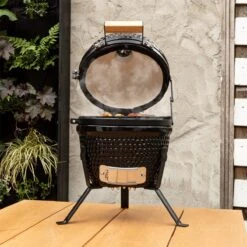 BluMill Kamado BBQ Egg - Kamado 13 Inch - Incl. Vlees Thermometer - Houtskoolbarbecues - Zwart - Ø 27cm -Aigostar winkel 1200x1200 930
