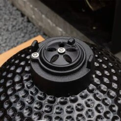 BluMill Kamado BBQ Egg - Kamado 13 Inch - Incl. Vlees Thermometer - Houtskoolbarbecues - Zwart - Ø 27cm -Aigostar winkel 1200x1200 933