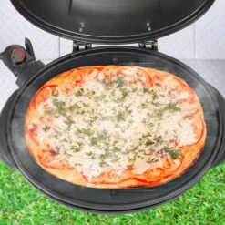 KitchenBrothers Elektrische BBQ - Met Grillplaat - Anti-aanbaklaag - Incl. Plank/Houders - Grilloppervlak 46,5x33,8cm - Tot 300°C - 2400W - Zwart -Aigostar winkel 1200x1200 998