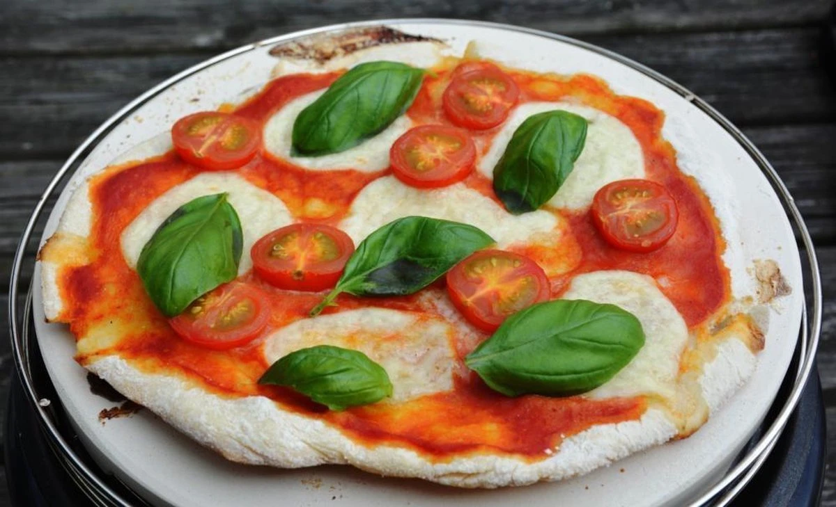 Cobb - Pizzasteen - Cordieriet 10 Cobb - Pizzasteen - Cordieriet - Afbeelding 8