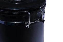 KoffieCanners Koffie Bewaarbus Luchtdicht Met CO2 Uitlaat Voor 600 Gram - Koffieblik Matzwart 15 KoffieCanners Koffie Bewaarbus Luchtdicht Met CO2 Uitlaat Voor 600 Gram - Koffieblik Matzwart -Aigostar winkel 1200x796 2