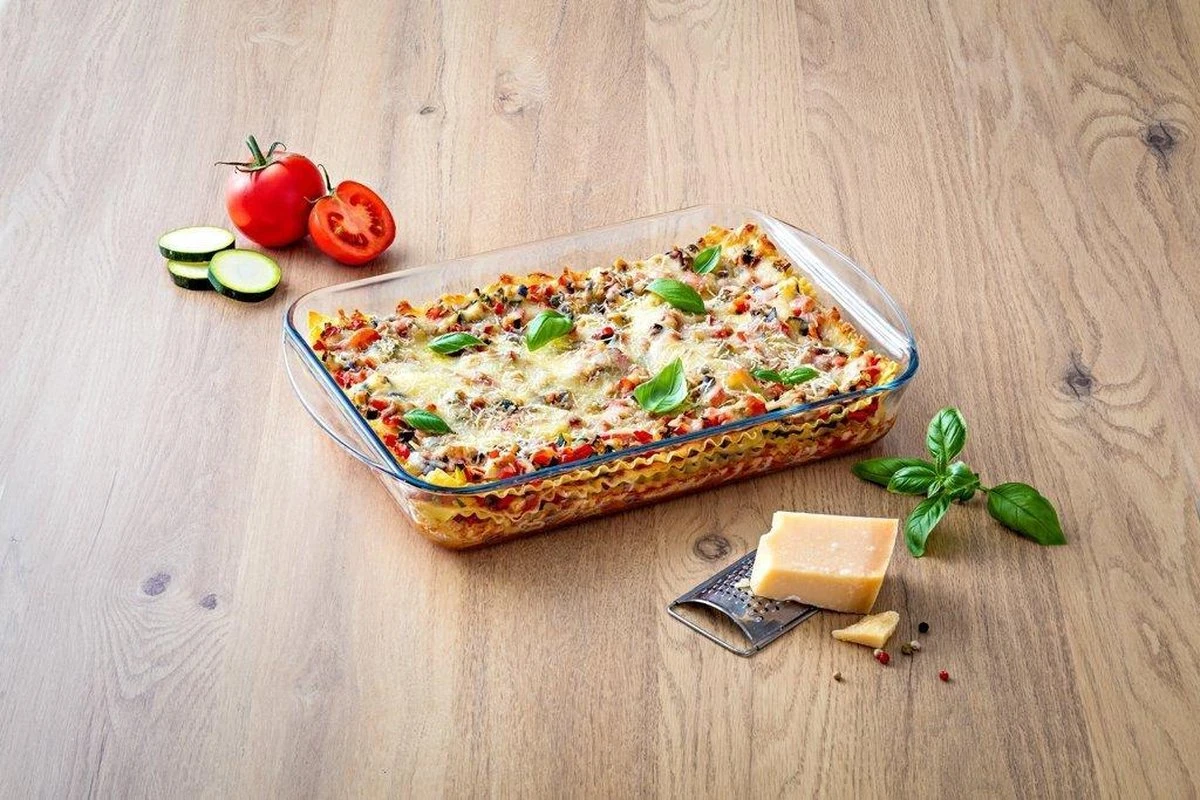 Pyrex - Essentials Lasagne Schaal 4,5 Liter - Transparant 8 Pyrex - Essentials Lasagne Schaal 4,5 Liter - Transparant - Afbeelding 6