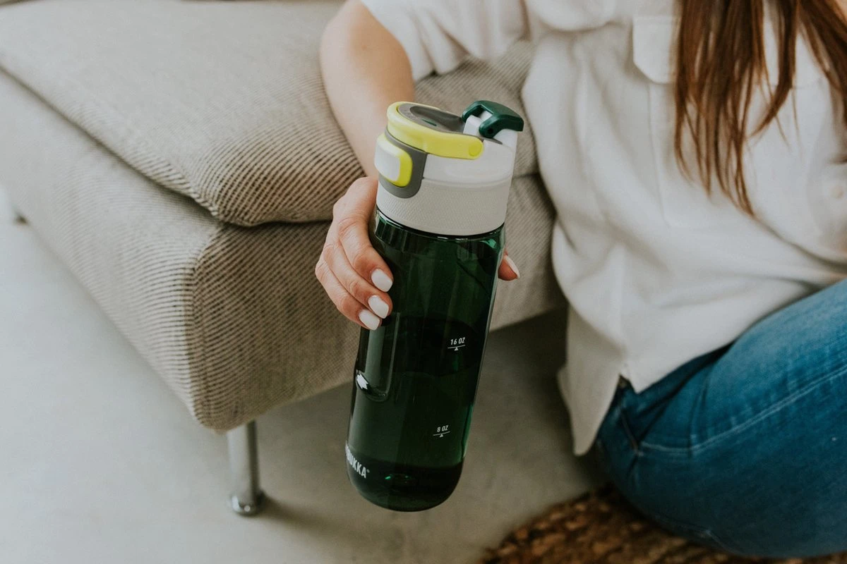 Kambukka Elton Drinkfles 750ml - Olive Green Met 3-in-1 Lid En Makkelijke Reiniging 11 Kambukka Elton Drinkfles 750ml - Olive Green Met 3-in-1 Lid En Makkelijke Reiniging - Afbeelding 9