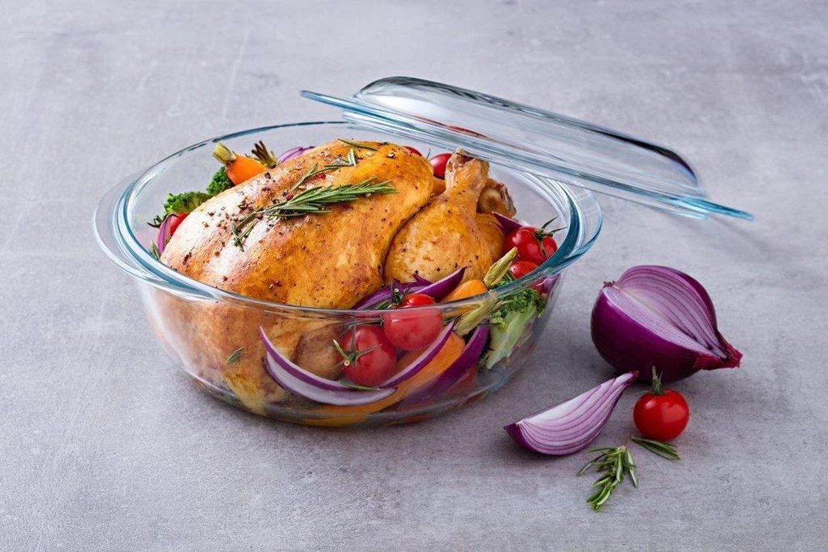 Pyrex Classic Ovenschaal Rond - Inclusief Deksel - Borosilicaatglas - 1,4 Liter - Transparant 6 Pyrex Classic Ovenschaal Rond - Inclusief Deksel - Borosilicaatglas - 1,4 Liter - Transparant - Afbeelding 4