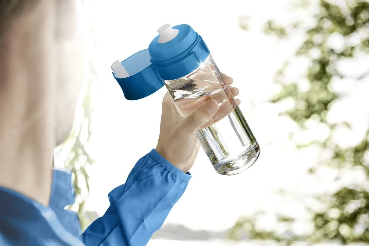 BRITA - Waterfilterfles VITAL - 0,6L - Blauw - Inclusief 1 MicroDisc Waterfilter 7 BRITA - Waterfilterfles VITAL - 0,6L - Blauw - Inclusief 1 MicroDisc Waterfilter - Afbeelding 5