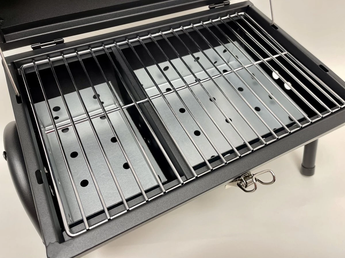 Compacte Draagbare Kolen BBQ Van Wolff BBQ - Handig Voor Op De Camping Op Het Strand Of In Een Park - Smoker Barbecue - Draagbare Lichtgewicht Bbq - Met Thermometer En Lucht Doorvoer. Laat Je Vlees Langzaam Garen. 7 Compacte Draagbare Kolen BBQ Van Wolff BBQ - Handig Voor Op De Camping Op Het Strand Of In Een Park - Smoker Barbecue - Draagbare Lichtgewicht Bbq - Met Thermometer En Lucht Doorvoer. Laat Je Vlees Langzaam Garen. - Afbeelding 5