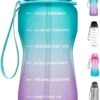 Motivatie Waterfles 2 Liter - Bidon - Sportdrankfles - Grote Waterfles - Gallon - Rietje - Tijdsmarkering - Groen/Paars 1 Motivatie Waterfles 2 Liter - Bidon - Sportdrankfles - Grote Waterfles - Gallon - Rietje - Tijdsmarkering - Groen/Paars -Aigostar winkel 681x1200