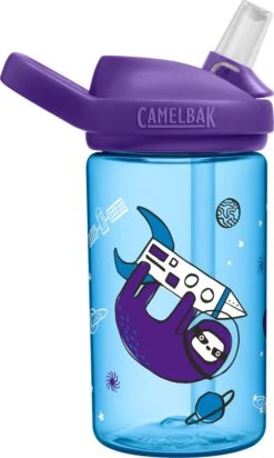 CamelBak Eddy+ Kids - Drinkfles - 400 Ml - Blauw (Sloths In Space) 8 CamelBak Eddy+ Kids - Drinkfles - 400 Ml - Blauw (Sloths In Space) -Aigostar winkel 719x1200 9