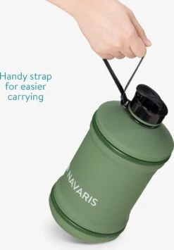 Navaris Waterfles Van Lichte Kunststof - Drinkfles 2L - Extra Grote Fles Met Drinkdop - Ideaal Voor Sport, Fitness, Yoga En Kamperen -Aigostar winkel 836x1200