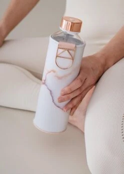 Equa Glazen Waterfles - Lava - 750 Ml - Mismatch Met Hoes - Imitatieleer - BPA Vrij -Aigostar winkel 856x1200 12