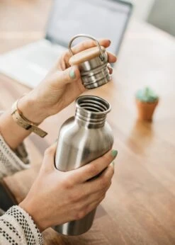 Bambaw Waterfles - 750 Ml - Roestvrij Staal - Stevig En Milieuvriendelijk 20 Bambaw Waterfles - 750 Ml - Roestvrij Staal - Stevig En Milieuvriendelijk -Aigostar winkel 857x1200