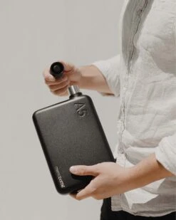 Memobottle A5 Bottle Stainless Steel 1050ml Black 7 Memobottle A5 Bottle Stainless Steel 1050ml Black -Aigostar winkel 960x1200