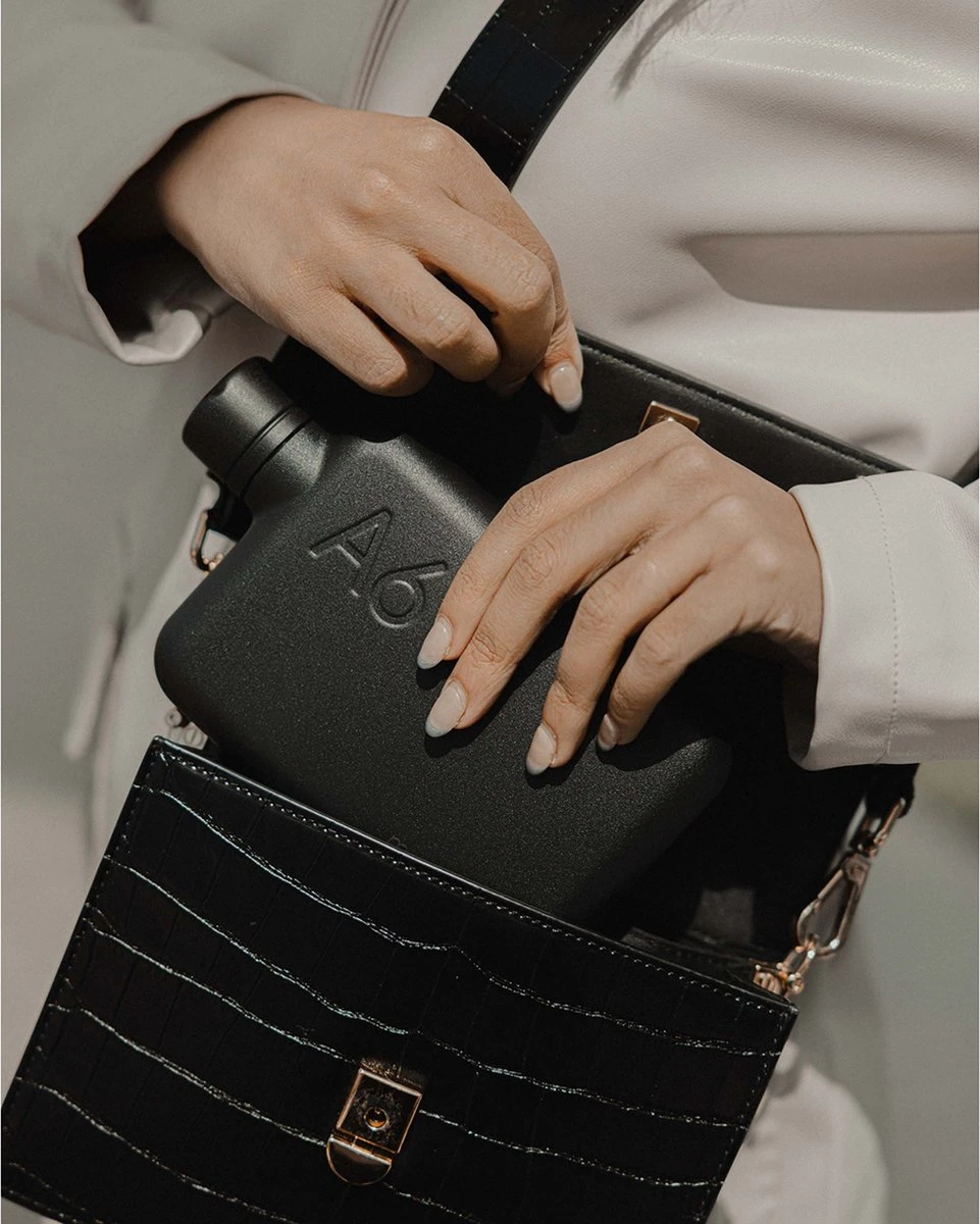 Memobottle A6 Bottle Stainless Steel 500ml Black 6 Memobottle A6 Bottle Stainless Steel 500ml Black - Afbeelding 4